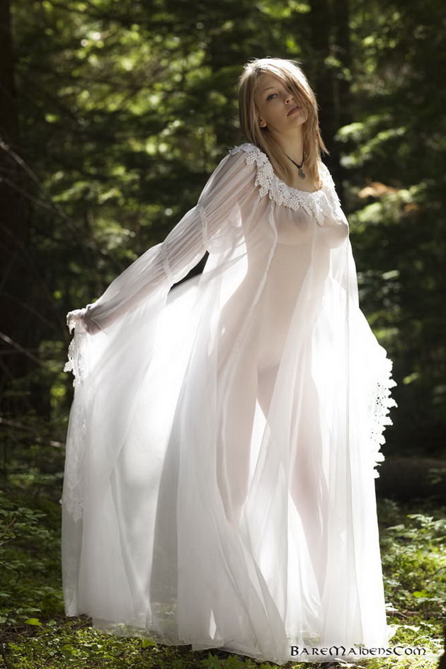 Medieval Nudity, white-lingerie-forest-05.jpg
