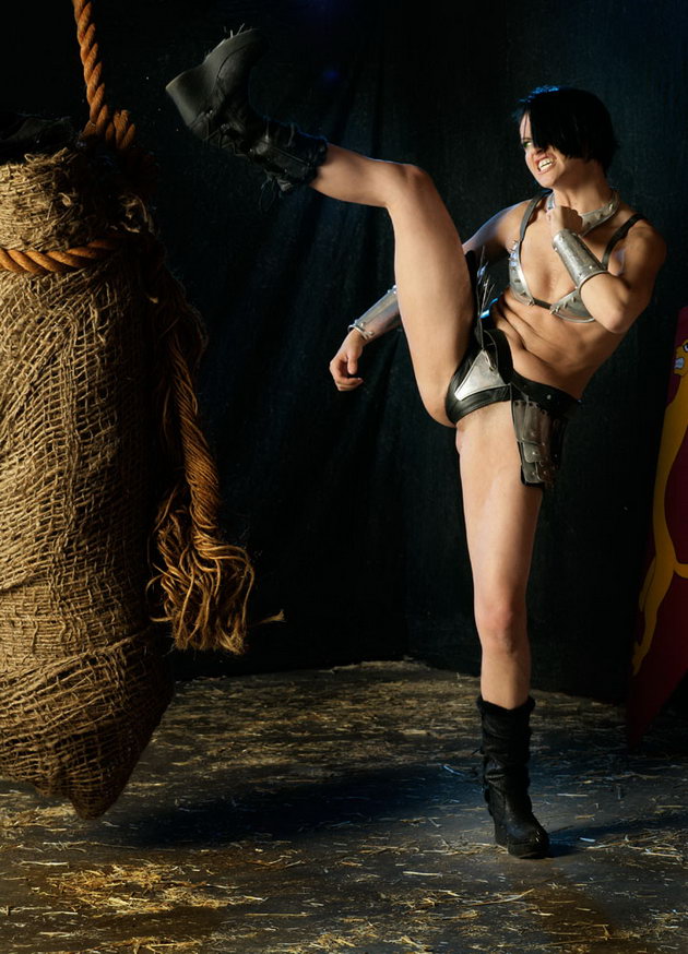 Medieval Nudity, medieval-fight-training-14.jpg