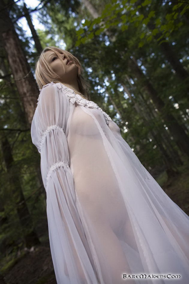 Medieval Nudity, white-lingerie-forest-04.jpg