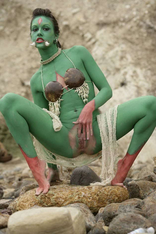 Medieval Nudity, green-girls-05.jpg