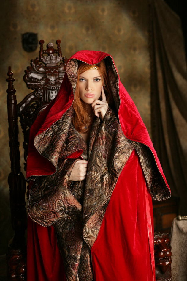 Medieval Nudity, redhead-queen-01.jpg